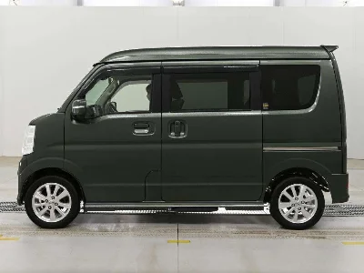 NISSAN CLIPPER RIO