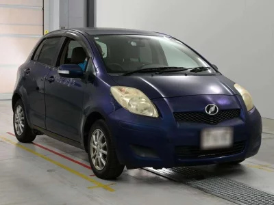 TOYOTA VITZ
