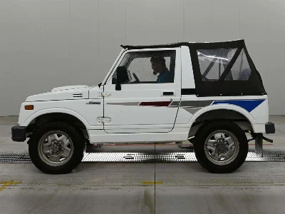 SUZUKI JIMNY