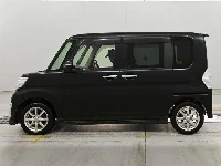 Цена авто Daihatsu Tanto с аукционов Японии, номер кузова LA600S, пробег 136 000, оценка 8