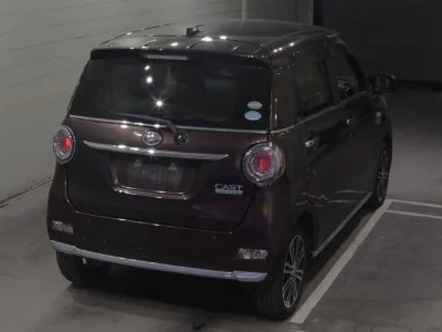 DAIHATSU CAST