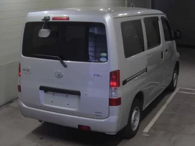 TOYOTA LITE ACE VAN