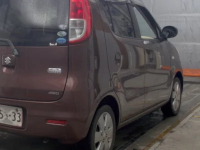 SUZUKI MRWAGON