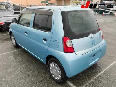 DAIHATSU ESSE
