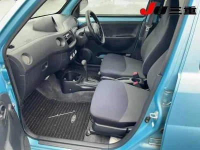 DAIHATSU ESSE