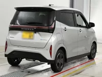 Цена авто Nissan Sakura с аукционов Японии, номер кузова B6AW, пробег 8 000, оценка 3