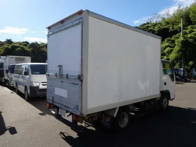 ISUZU ELF