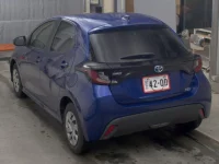 Цена авто Toyota Yaris с аукционов Японии, номер кузова MXPH10, пробег 107 000, оценка 4