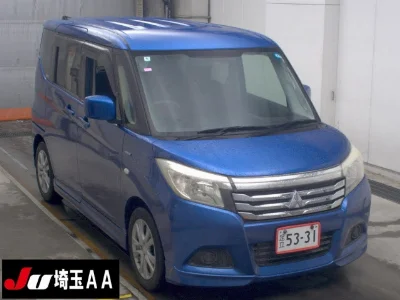 MITSUBISHI DELICA D2