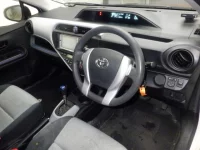 Цена авто Toyota Aqua с аукционов Японии, номер кузова NHP10, пробег 198 000, оценка 2