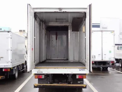 TOYOTA DYNA
