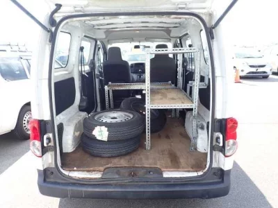 MITSUBISHI DELICA