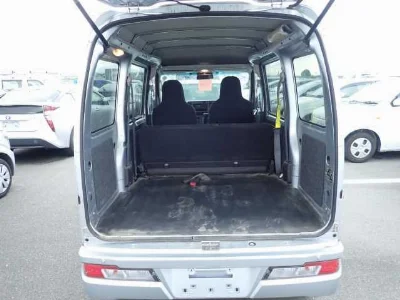 DAIHATSU HIJET VAN