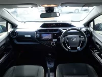 Цена авто Toyota Aqua с аукционов Японии, номер кузова NHP10, пробег 74 000, оценка 8