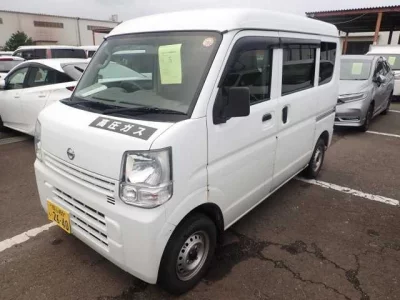 NISSAN CLIPPER VAN