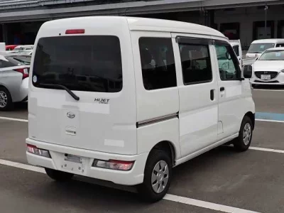 DAIHATSU HIJET VAN