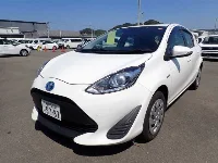 Цена авто Toyota Aqua с аукционов Японии, номер кузова NHP10, пробег 94 000, оценка 3