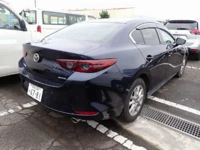 MAZDA MAZDA3