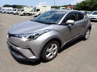 Цена авто Toyota C-HR с аукционов Японии, номер кузова ZYX10, пробег 105 000, оценка 8