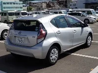 Цена авто Toyota Aqua с аукционов Японии, номер кузова NHP10, пробег 49 000, оценка 2