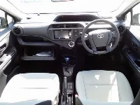 Цена авто Toyota Aqua с аукционов Японии, номер кузова NHP10, пробег 49 000, оценка 2