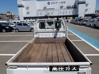 SUZUKI CARRY TRUCK