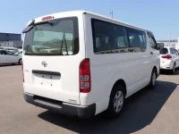 Цена авто Toyota HiAce Van с аукционов Японии, номер кузова KDH201V, пробег 154 000, оценка 2