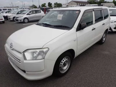TOYOTA SUCCEED