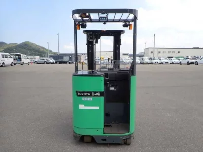 TOYOTA  FORKLIFT 