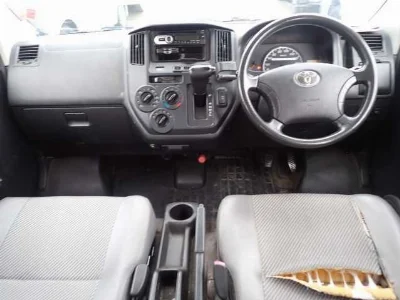 TOYOTA LITE ACE VAN