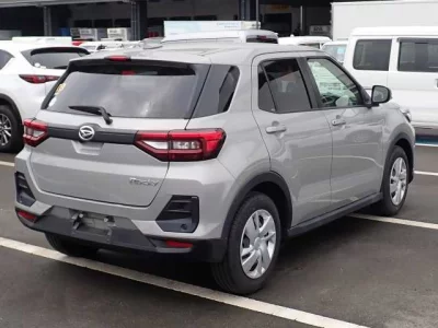 DAIHATSU ROCKY