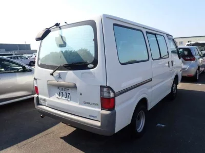MITSUBISHI DELICA
