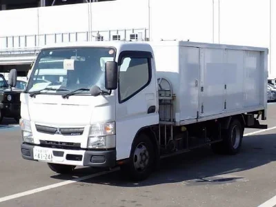 MITSUBISHI CANTER