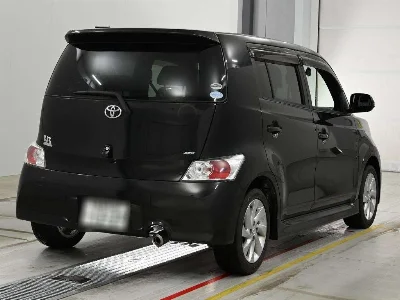 TOYOTA BB