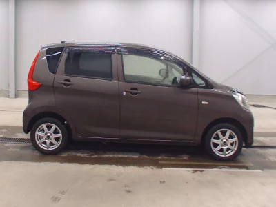 MITSUBISHI EK WAGON