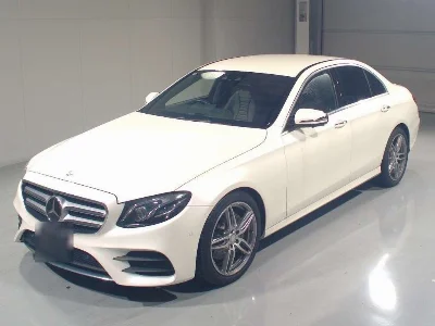 MERCEDES BENZ E CLASS