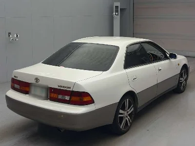 TOYOTA WINDOM