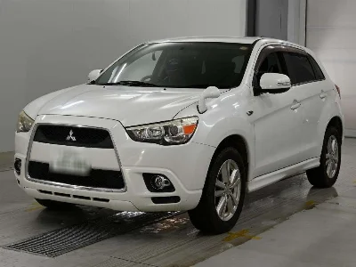 MITSUBISHI RVR