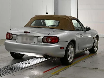 MAZDA ROADSTER
