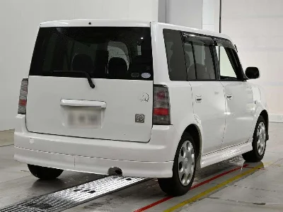 TOYOTA BB