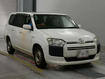 TOYOTA SUCCEED
