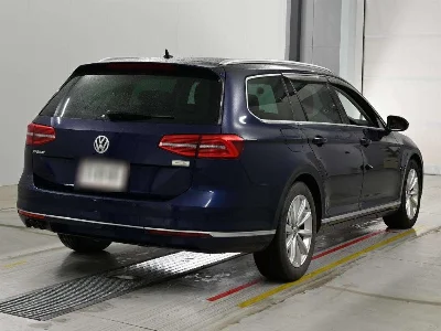 VOLKSWAGEN PASSAT VARIANT