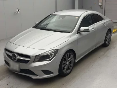 MERCEDES BENZ CLA