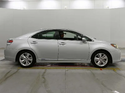LEXUS HS