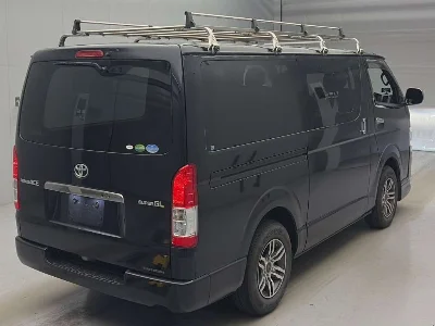 TOYOTA REGIUS VAN