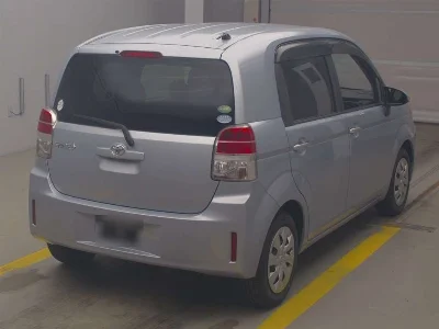 TOYOTA SPADE