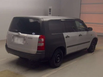 TOYOTA SUCCEED