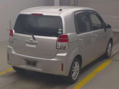 TOYOTA SPADE