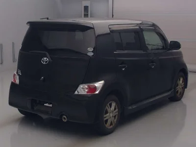 TOYOTA BB