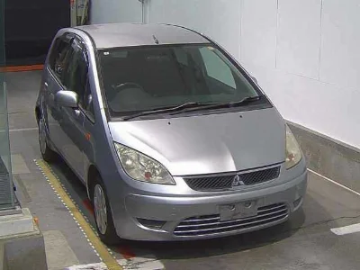 MITSUBISHI COLT